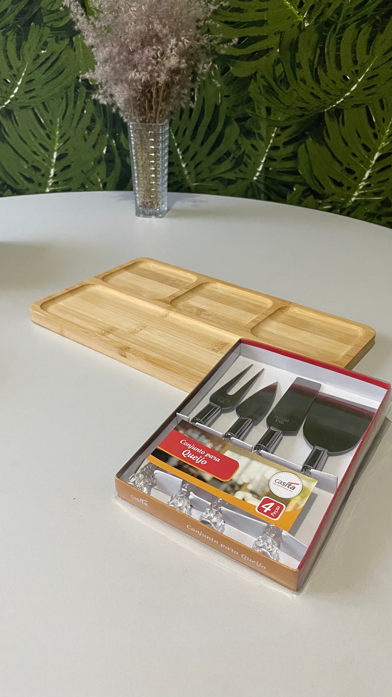 Tábua de Frios + 4 talheres para queijo - Bambu retangular com 4 Divisórias